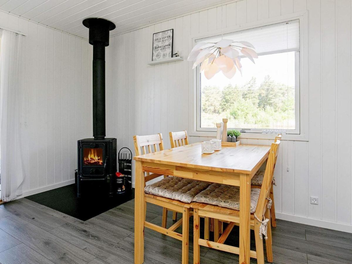 4 Person Holiday Home In L S Laeso Esterno foto